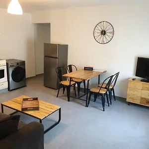 Atelier N°4 , Fontaine-de-Vaucluse France